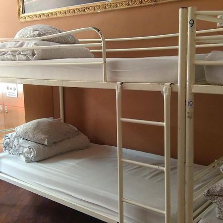 New One World Hostel Cracovia Esterno foto