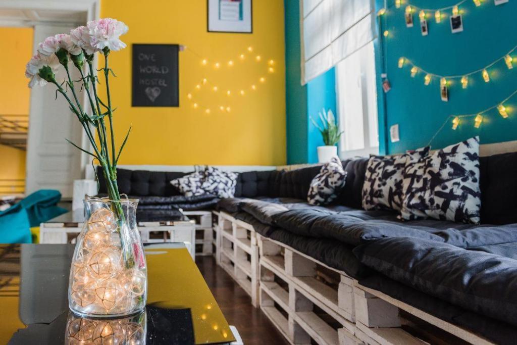New One World Hostel Cracovia Esterno foto